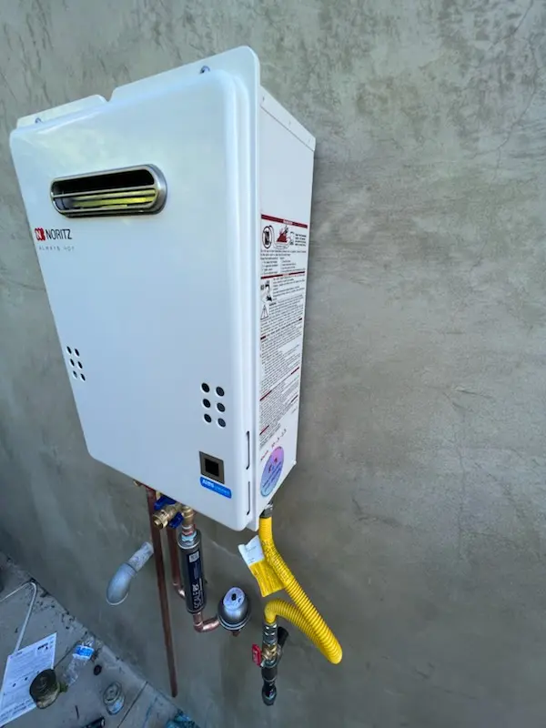 Tankless water heater installation for Kirtland homes